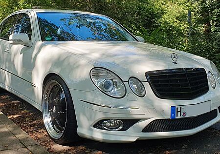 Mercedes-Benz E 500 gebraucht kaufen Mercedes-Benz E 500 Avantgarde S Facelift