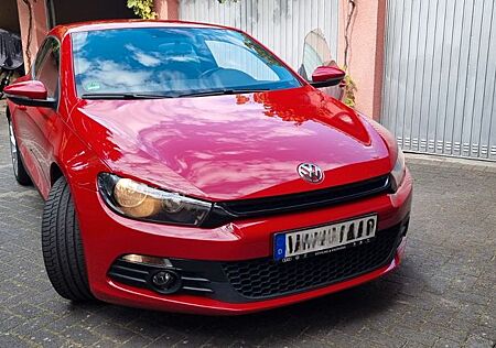 VW Scirocco Volkswagen 2.0 TSI -