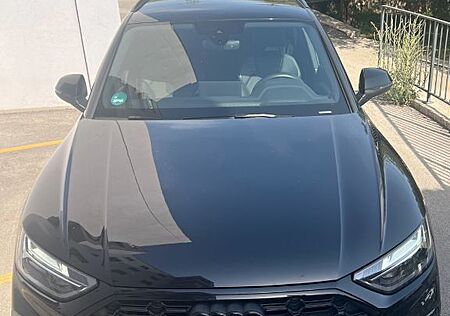Audi Q5 45 TFSI S tronic quattro -