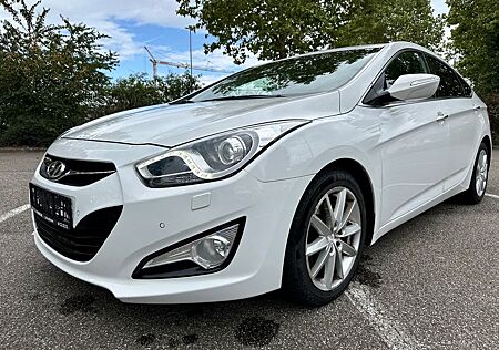 Hyundai i40 1.7 CRDi 100kW Premium Automatik Navi Xenon