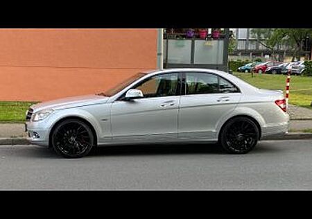 Mercedes-Benz C 280