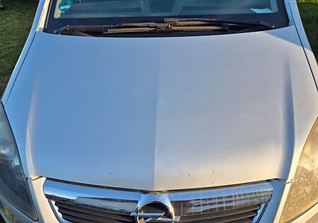 Opel Zafira Life Zafira B mit 150 PS