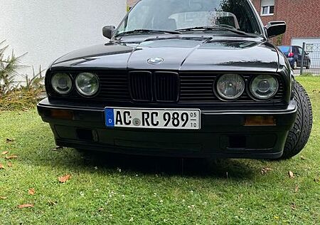 BMW 316 E30 Baur Cabriolet 1. Hand wenig gelaufen
