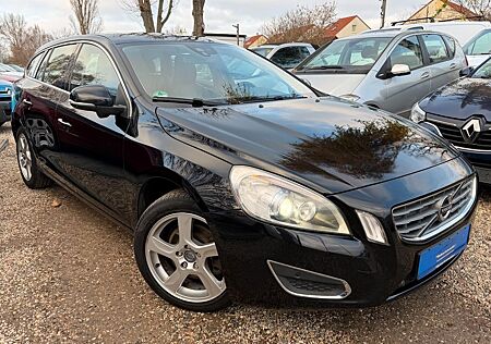 Volvo V60 Summum*1.HD*Klima*SHZ*SHD*Kamera*TÜV NEU