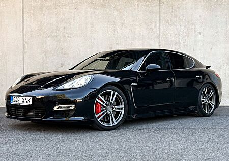 Porsche Panamera Turbo