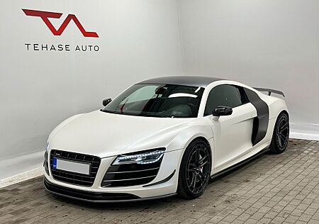 Audi R8 Coupe 5.2 FSI plus quattro