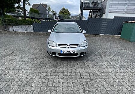 VW Golf Volkswagen 1.6 Trendline Trendline