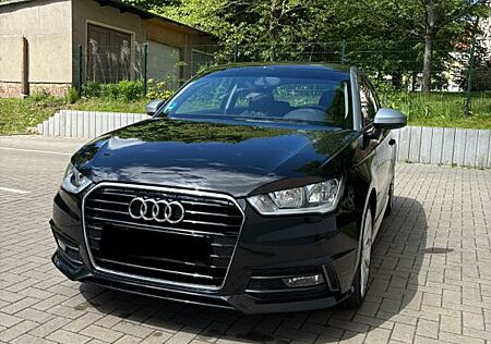 Audi A1 1.0 TFSI ultra sport admired