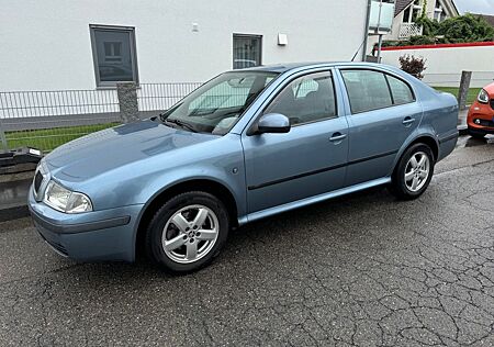 Skoda Octavia 1.9 TDI 74kW Tour Tour