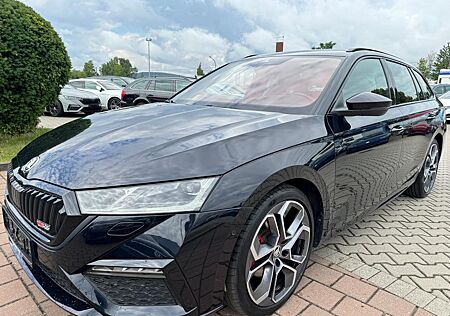 Skoda Octavia 2.0TDI RS 4x4 Navi Kamera HUD ParkAssist