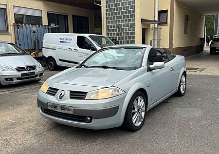 Renault Megane Coupé-Cabriolet Dynamique 2.0 16V
