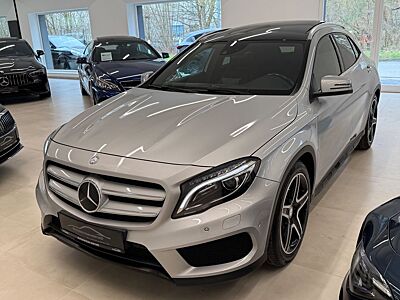 Mercedes-Benz GLA 250 4Matic AMG Line PANORAMA DISTRONIC LED