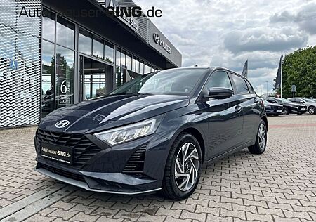 Hyundai i20 Kamera Induktion Navi Spurhalte SHZ AC/AA