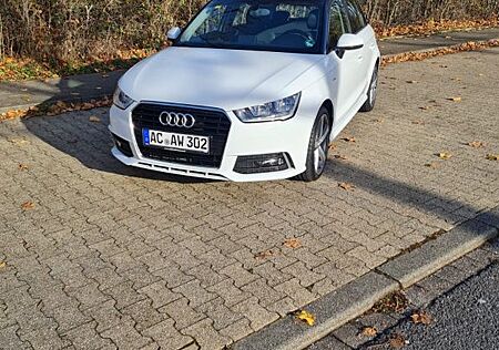 Audi A1 1.0 TFSI ultra 60kW Sportback S-Line 6400KM
