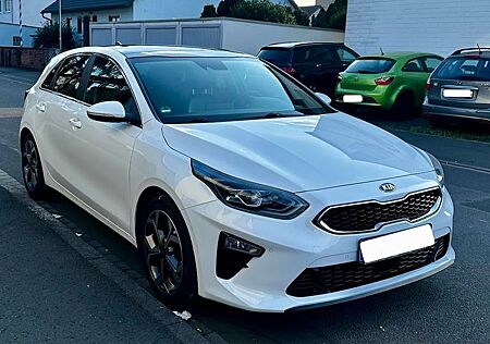 Kia Cee'd Ceed 1.4 T-GDI 140 PS Platinum | 88tkm | TÜV