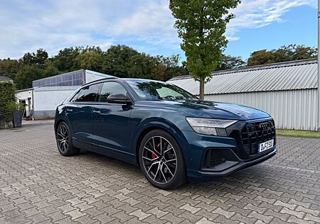Audi SQ8 TDI quattro tiptronic -