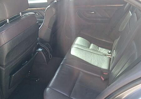 BMW 528i Auto