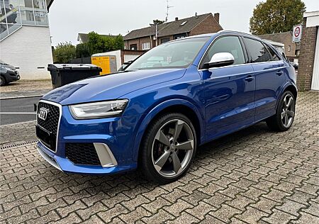 Audi RS Q3 RSQ3 2.5 TFSI quattro 20 Zoll Bose