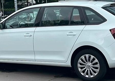 Skoda Rapid 1.0 TSI Active Spaceback Active