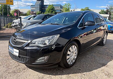 Opel Astra J Sports Tourer Innovation