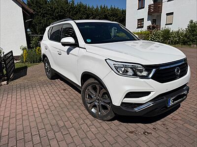 Ssangyong REXTON 2.2 Diesel e-XDi 220 Sapphire 4WD AT ...