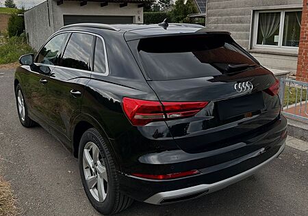 Audi Q3 35 TFSI S tronic advanced advanced