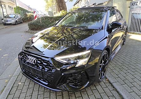 Audi RS3 Sportback Pano/19"/AGA/280Kmh/Garantie 2029