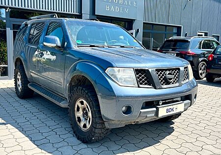 Nissan Pathfinder 2.5 dCi SE AUTOMATIK 7 SITZE