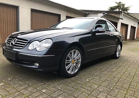 Mercedes-Benz CLK 200 KOMPRESSOR AVANTGARDE Avantgarde