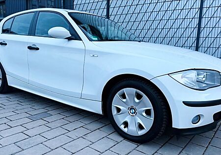 BMW 116 i Tüv 01/26 Steuerkette gewechselt!