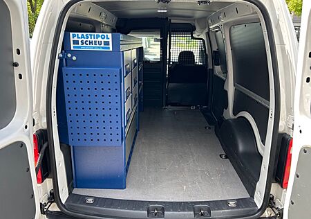VW Caddy Volkswagen Maxi Regal Werkstatt Navi AHK PDC