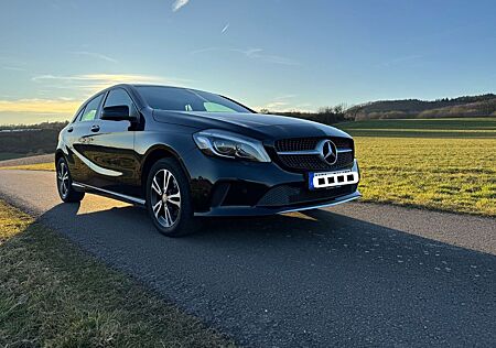 Mercedes-Benz A 180 d TÜV03/2027 Scheckheft