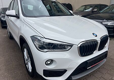 BMW X1 Baureihe sDrive 18 i Advantage