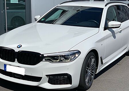 BMW 520d Touring A - M-Paket, Head-UP