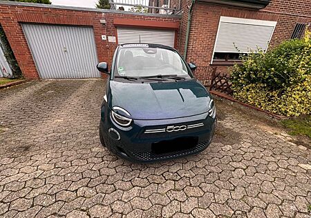 Fiat 500E "Icon" Limousine 42 kWh