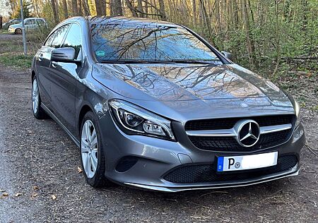 Mercedes-Benz CLA 180 Shooting Brake CLA 180 Urban Shootin...