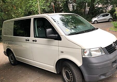 VW T5 Transporter Volkswagen (als Camper, TÜV akt. ohne Mängel