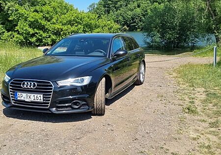 Audi A6 2.0 TDI 140kW S-Line Avant -