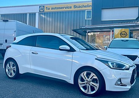 Hyundai i20 coupé blue Style,SHZ,PDC,RKAMERA,NAVI,PANO