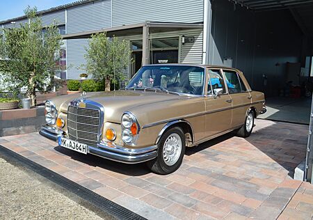 Mercedes-Benz 280 SEL - 4,5L V8 - Automatik - Klima - Leder