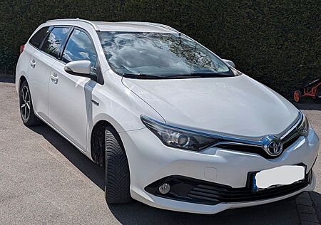 Toyota Auris Touring Sports Touring Sports Hybrid 1...