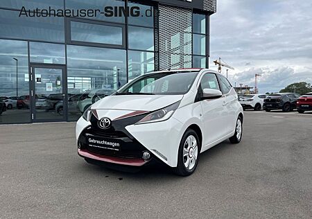 Toyota Aygo (X) -Pose Keyless Klimaanlage Rückfahrkamera