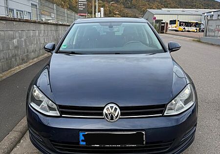VW Golf Volkswagen 1.6 TDI Trendline BlueMotion Trendline
