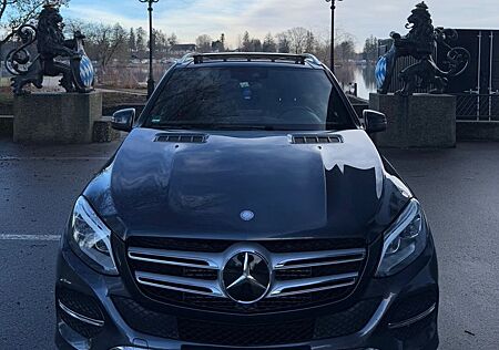 Mercedes-Benz GLE 350 d 4MATIC - 21 Zoll AMG