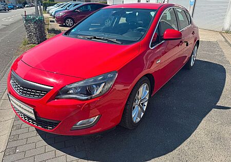 Opel Astra J Lim.5-trg. Innovation*2,0 CDTI*1Hand*AHK