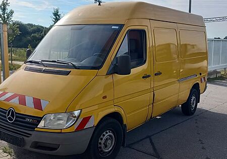 Mercedes-Benz Sprinter 313 Hoch/Lang 2148cm³.....