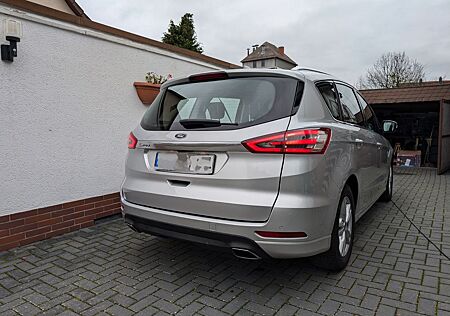 Ford S-Max 2,0 EcoBlue 140kW Titanium Auto AHK