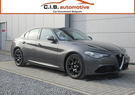 Alfa Romeo Giulia 2.2d Aut. / €11.990 netto / Leder / Navi
