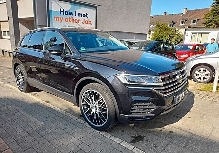 VW Touareg Volkswagen 3,0 V6 TDi 4Motion Leder 1aZustand AHK