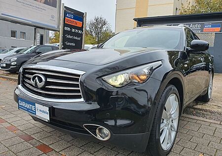 Infiniti FX 30d S*1.HAND*NAVI*LEDER*XENON*SCHIEBED